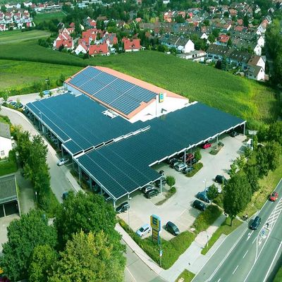 Goede prijs. De veelzijdige Zonnestelsels van het Staalcarport van Q235B Q345B HDG online