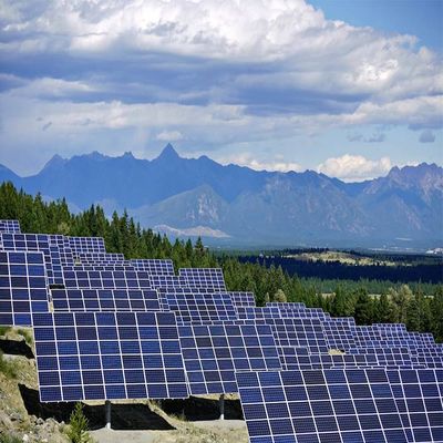 Goede prijs. Hete Onderdompelings Gegalvaniseerd Q345B Staal PV die Structuur opzetten online