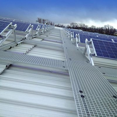 Goede prijs. Commercieel van het de Steunenaluminium van het Zonnepaneeldak Opzettend Gestabiliseerd Zonne het Dak Opzettend Systeem Tegel online